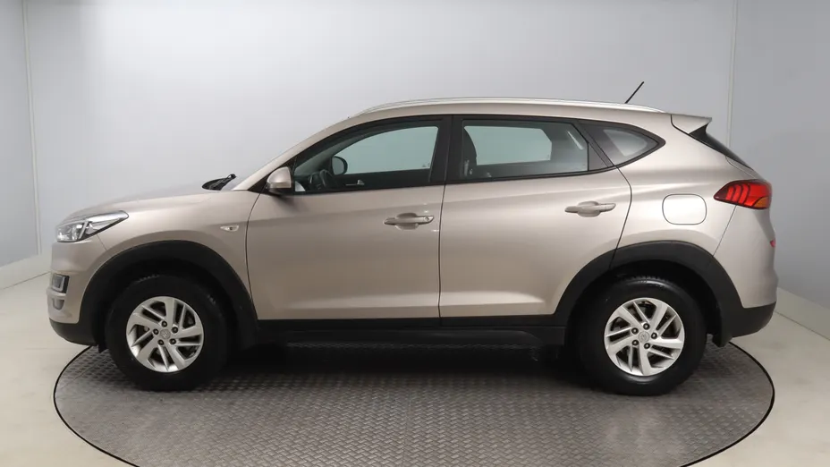 Hyundai Tucson -