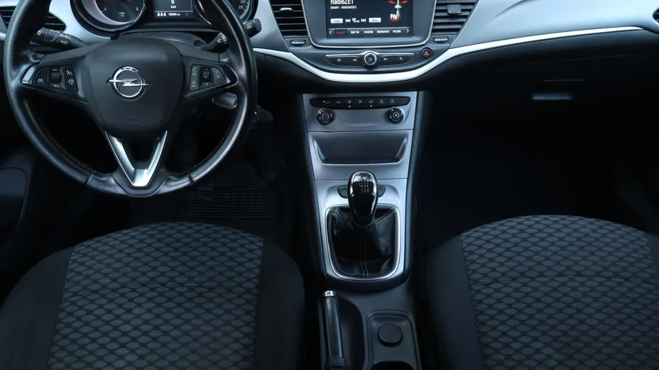 Opel Astra -