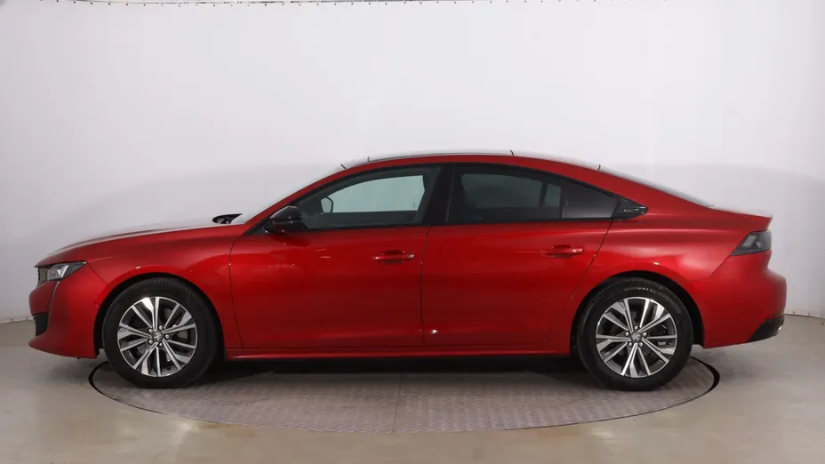 Peugeot 508 -