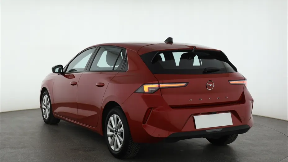 Opel Astra -
