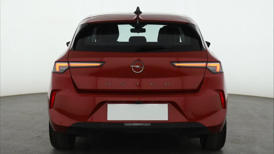 Opel Astra -