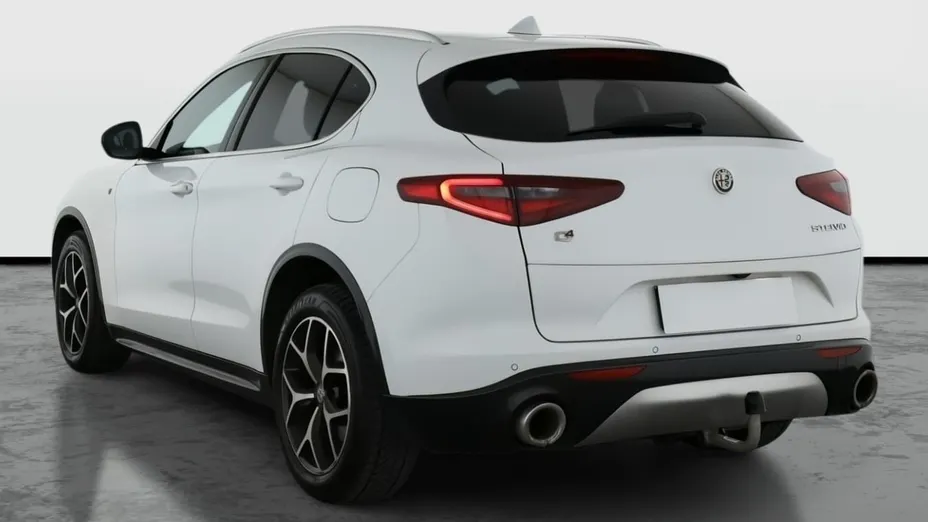 Alfa Romeo Stelvio -