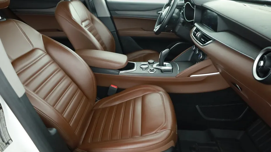 Alfa Romeo Stelvio -