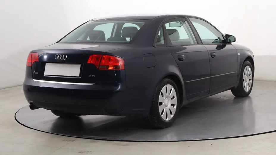 Audi A4 -