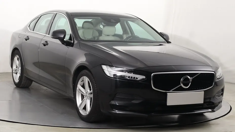 Volvo S90 -