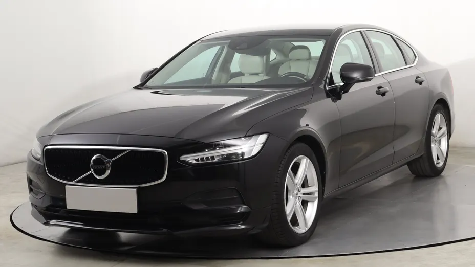 Volvo S90 -