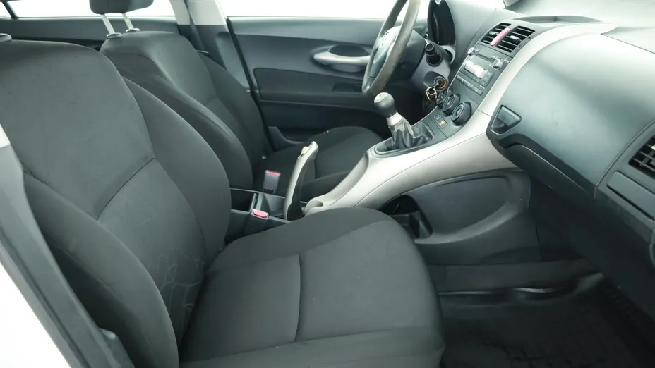 Toyota Auris -