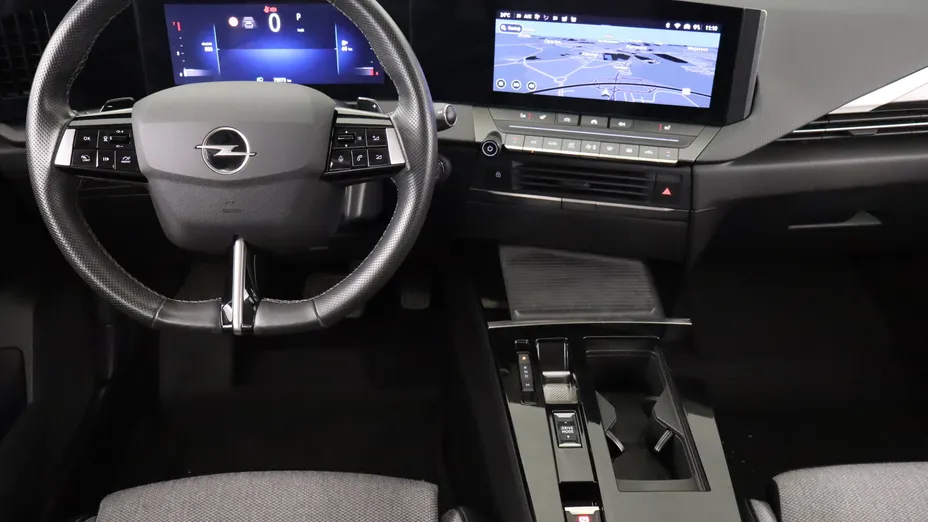 Opel Astra -