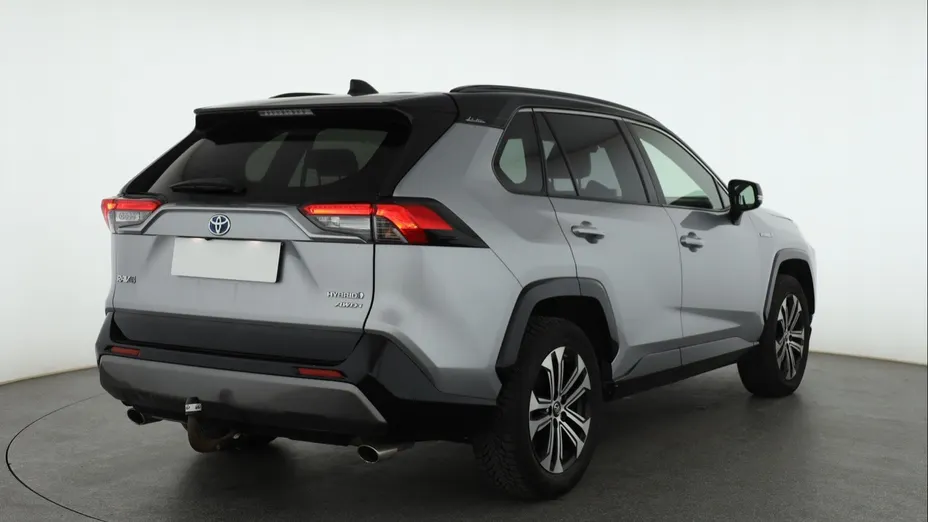 Toyota RAV4 -