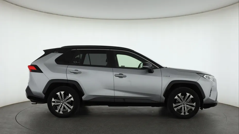 Toyota RAV4 -