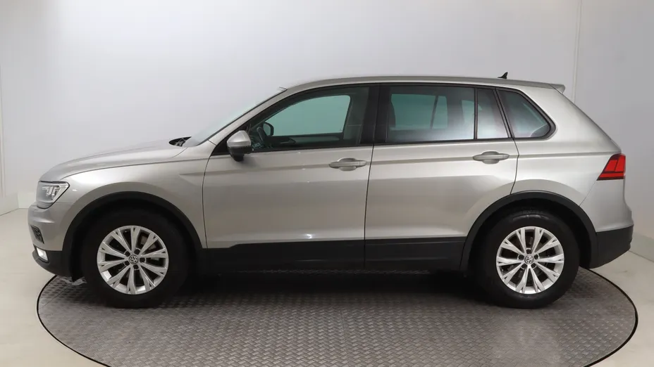 VW Tiguan -