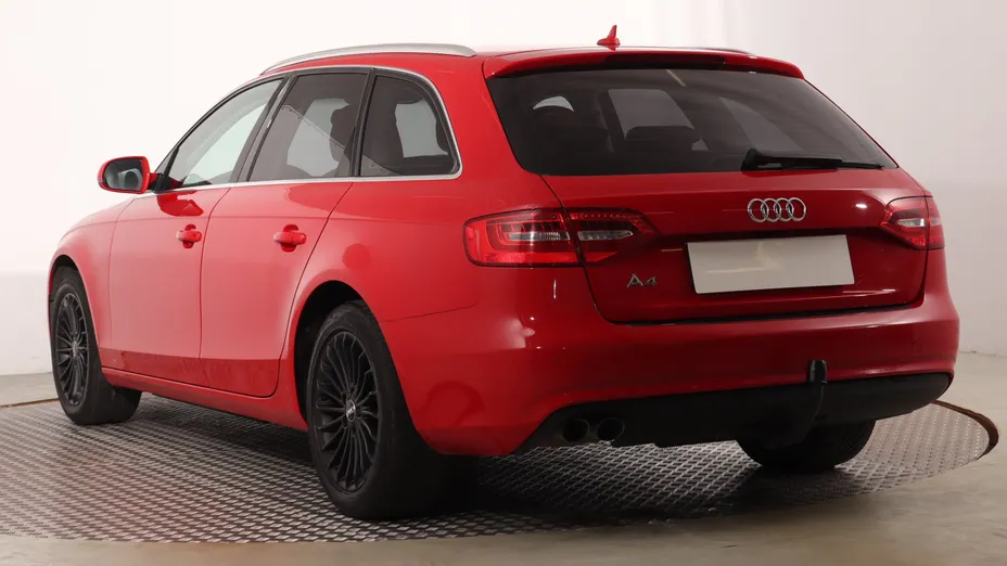 Audi A4 -