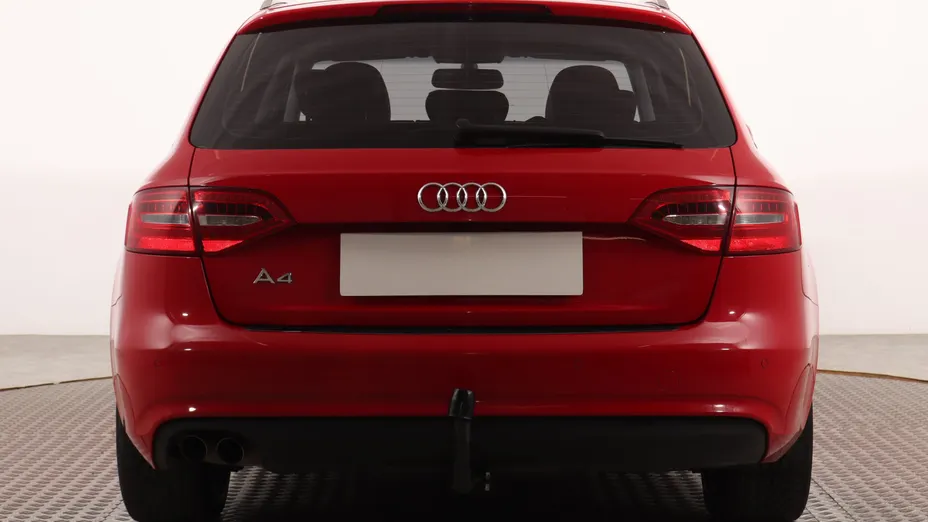 Audi A4 -