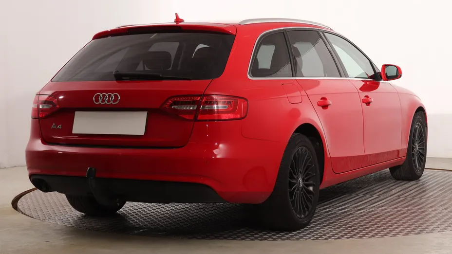 Audi A4 -