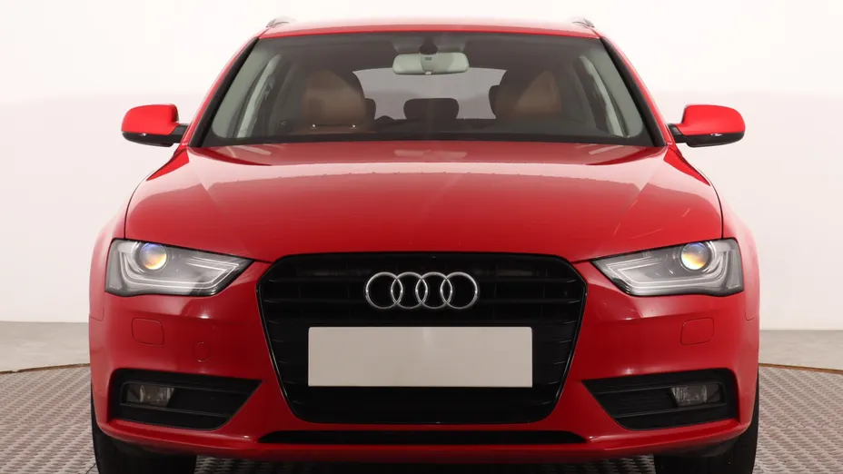 Audi A4 -