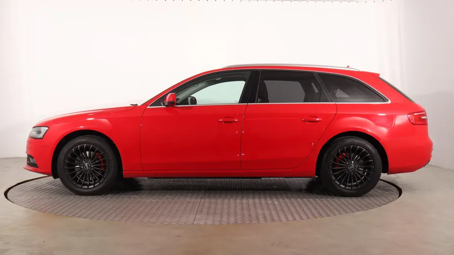 Audi A4 -