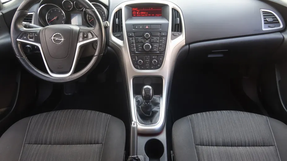 Opel Astra -