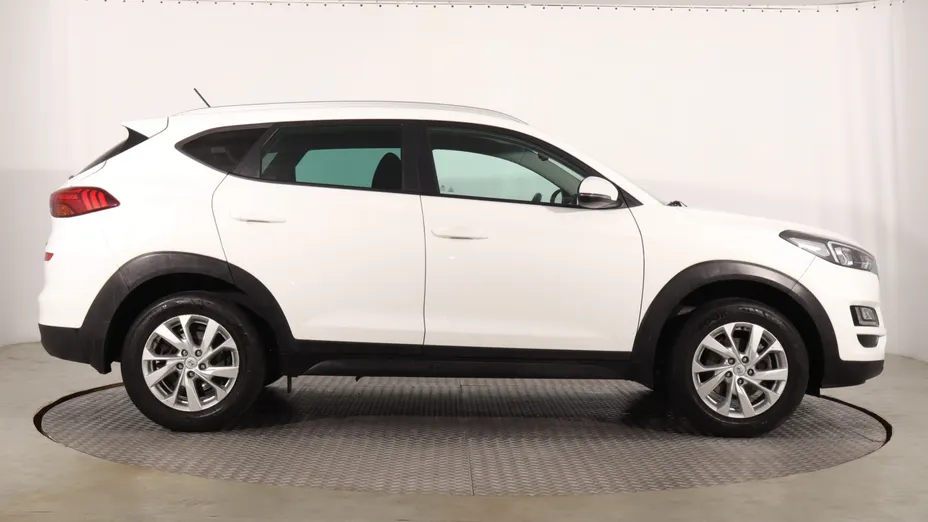 Hyundai Tucson -
