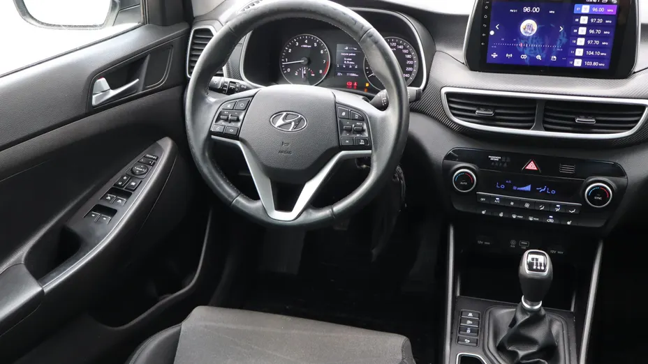 Hyundai Tucson -