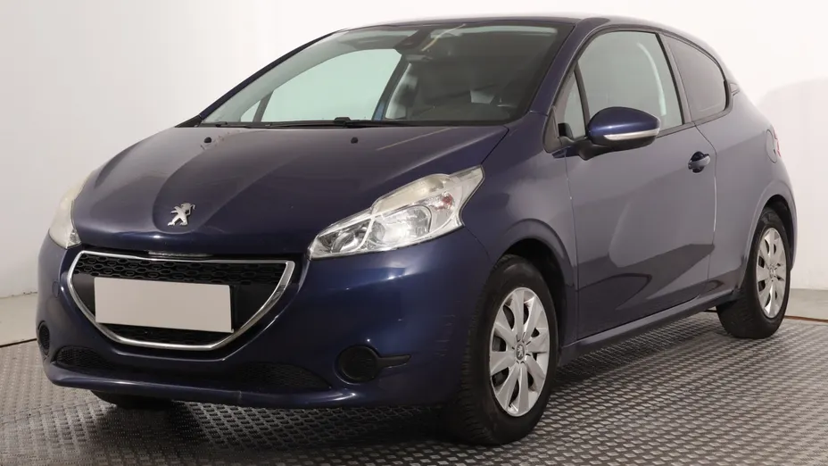 Peugeot 208 -