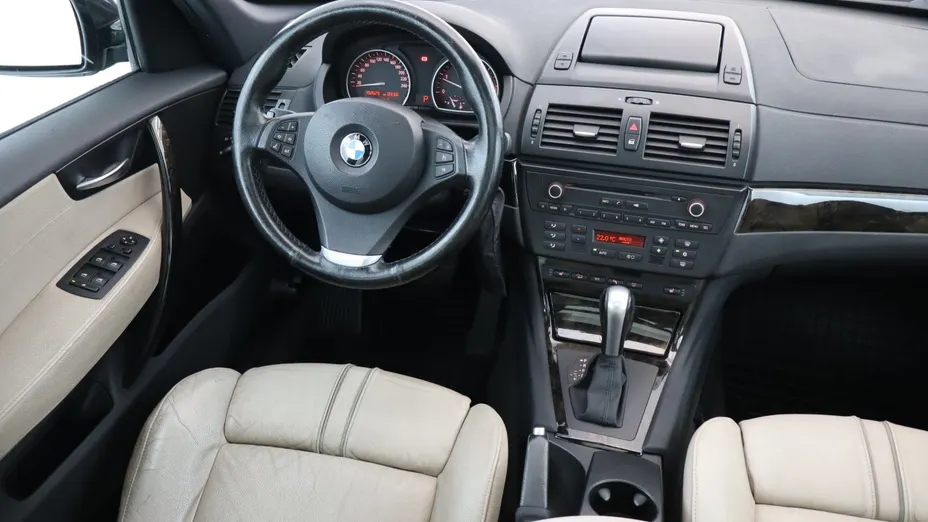 BMW X3 -