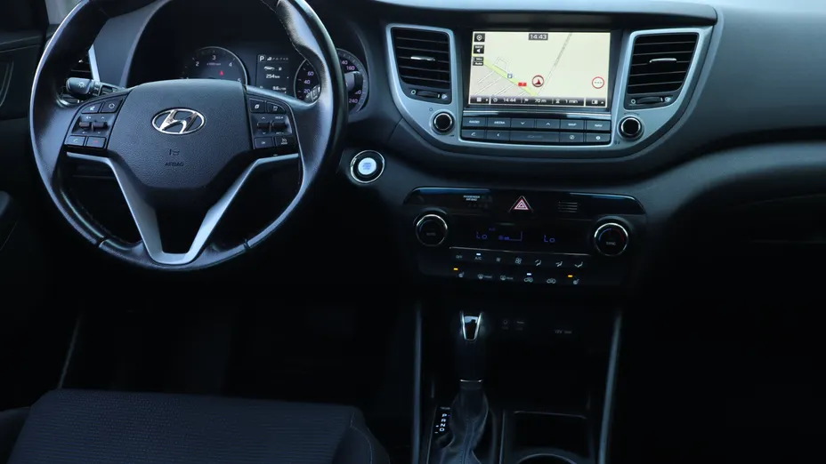 Hyundai Tucson -