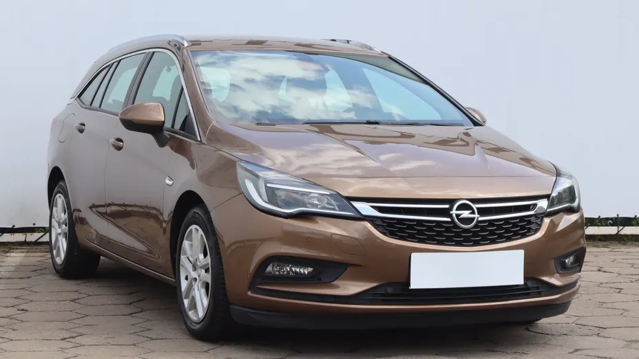 Opel Astra -