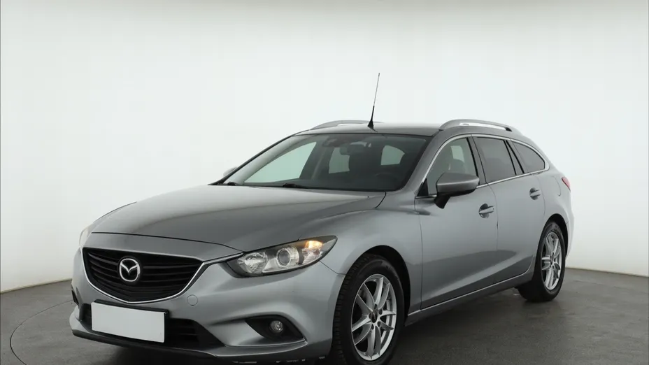 Mazda 6 -
