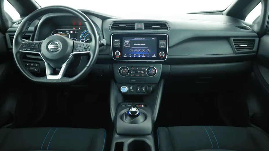Nissan Leaf -