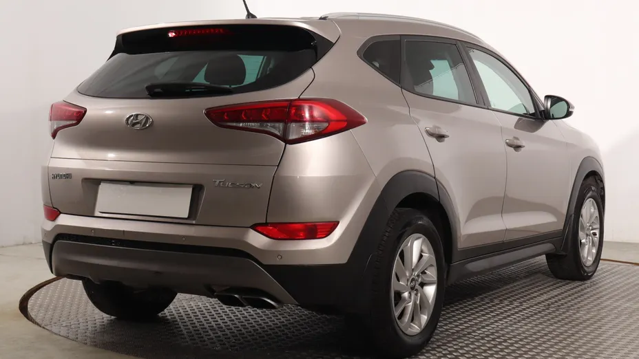 Hyundai Tucson -