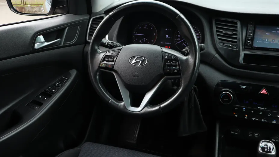 Hyundai Tucson -
