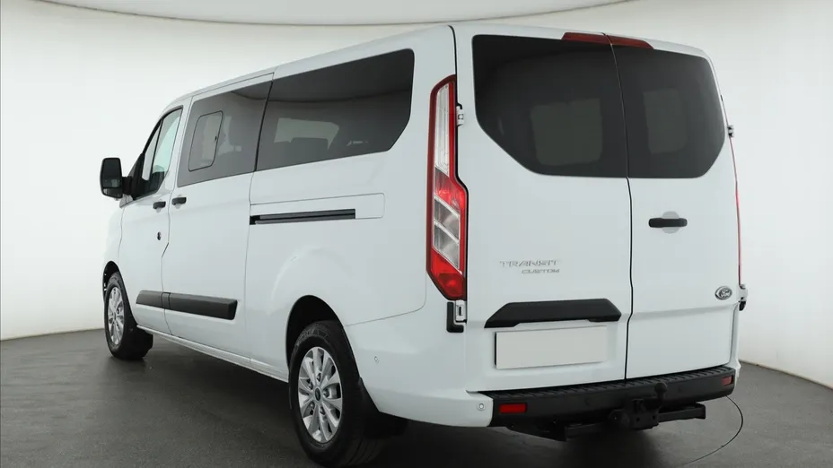 Ford Transit Custom -