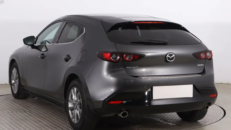 Mazda 3 -