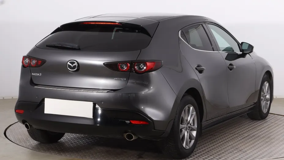 Mazda 3 -