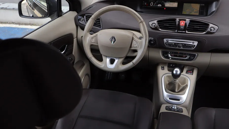 Renault Grand Scenic -