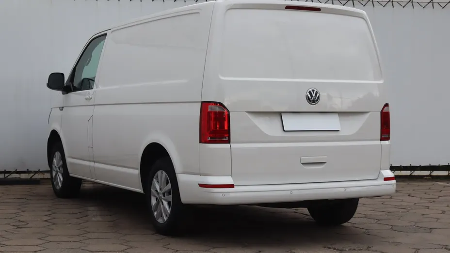 VW Transporter -