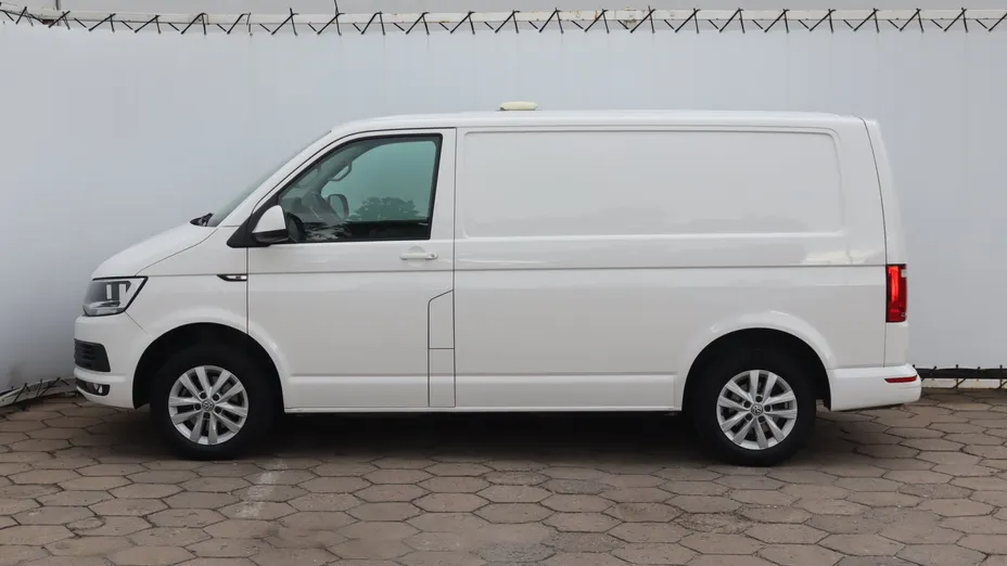 VW Transporter -