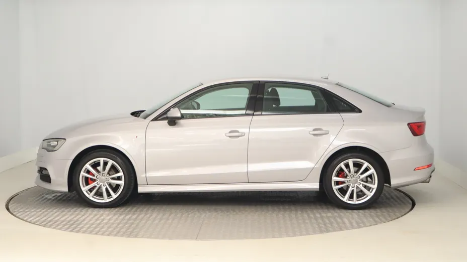 Audi A3 -