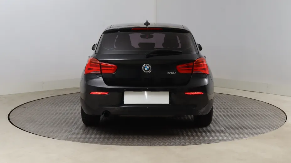 BMW Seria 1 -