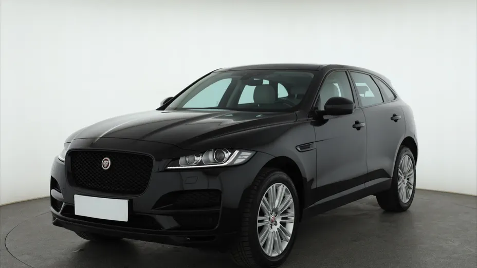 Jaguar F-Pace -