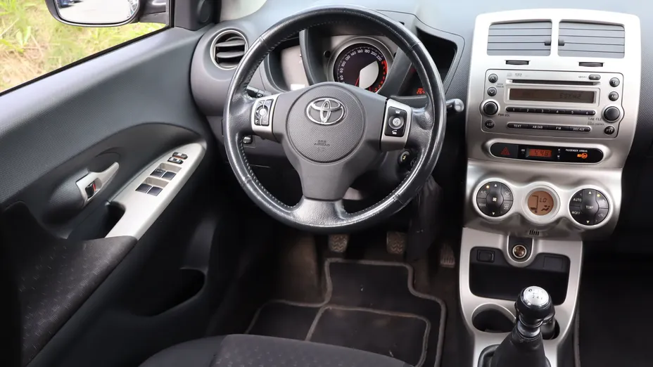 Toyota Urban Cruiser -