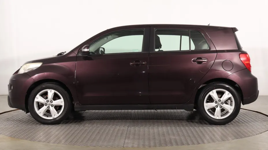 Toyota Urban Cruiser -