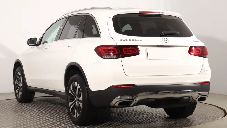 Mercedes GLC -