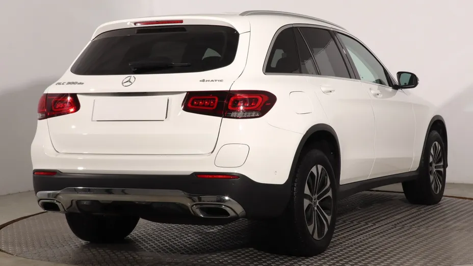Mercedes GLC -