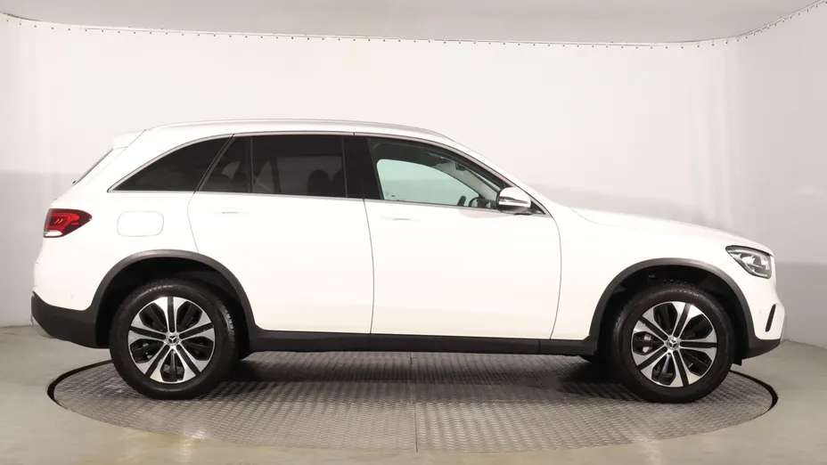 Mercedes GLC -