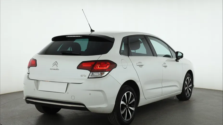 Citroen C4 -