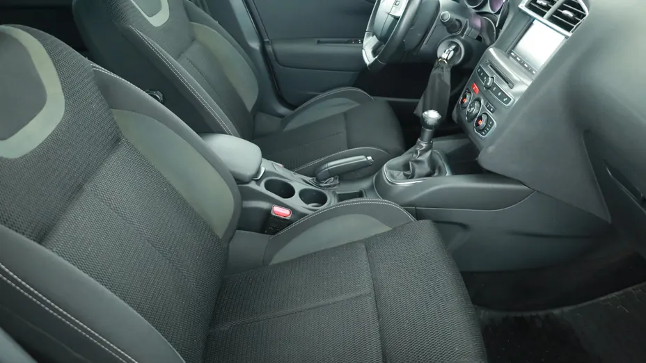 Citroen C4 -