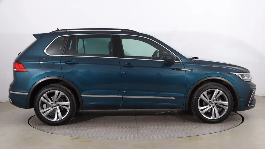 VW Tiguan -