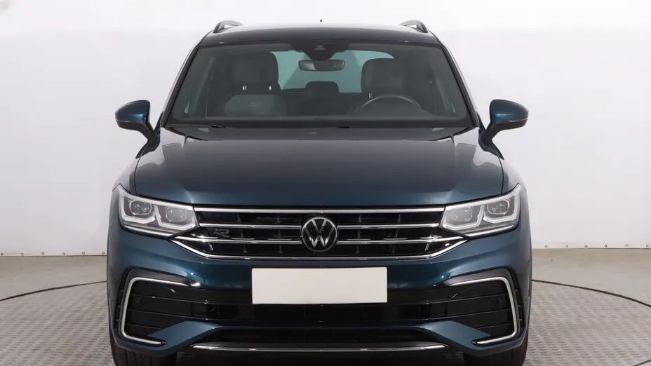 VW Tiguan -