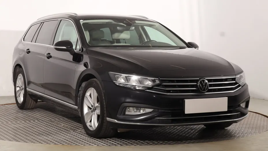 VW Passat -